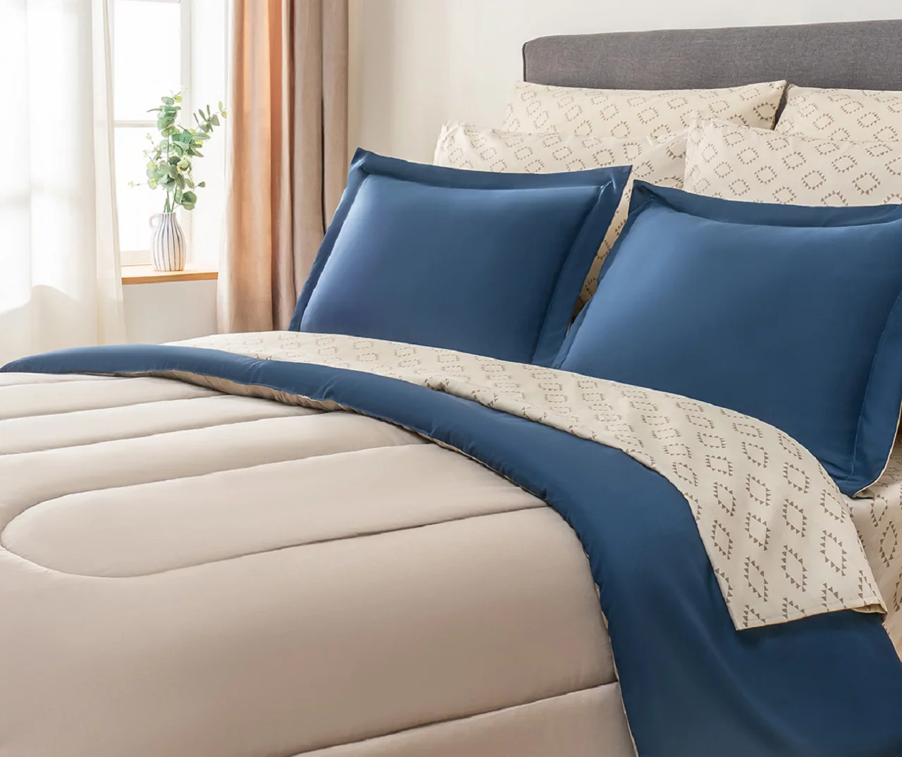 Real Living Navy & Tan Bed-in-a-Bag Set - Image 9