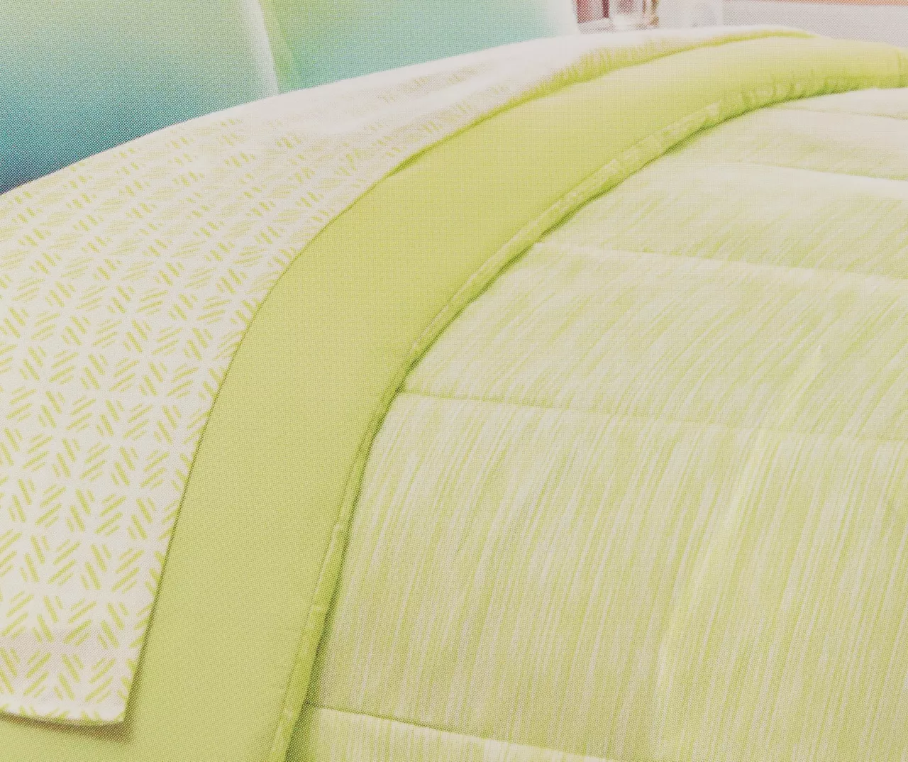 Euphoric Expression Blue Ombre Reversible Twin 6-Piece Bed-in-a-Bag Set - Image 2